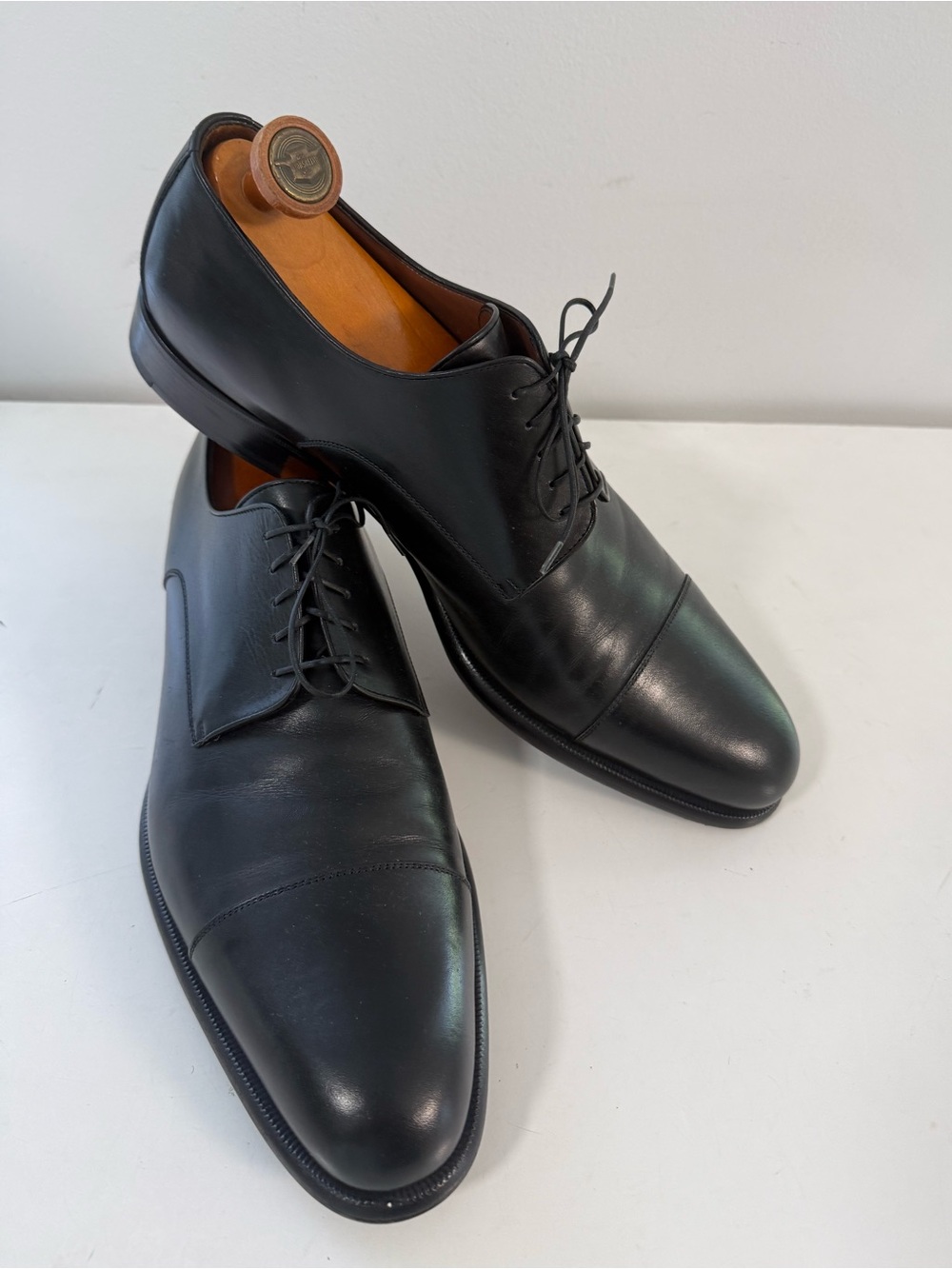 a. testoni Men's Black Leather Cap-Toe Derbies size 12